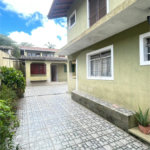 Sobrado à venda com 5 quartos em Pununduva, Cotia, SP