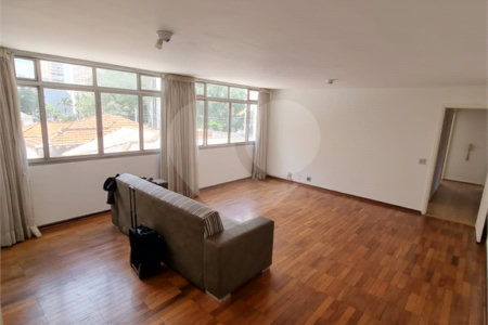 Apartamento à venda com 3 quartos, sendo 1 suíte, em Perdizes, São Paulo, SP
