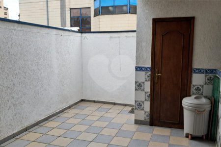 Casa à venda ou para alugar com 3 quartos, sendo 1 suíte, no condomínio Maison, São Paulo - SP