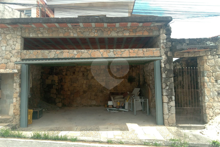 Casa à venda com 3 suítes em Lavapés, Mairiporã, SP