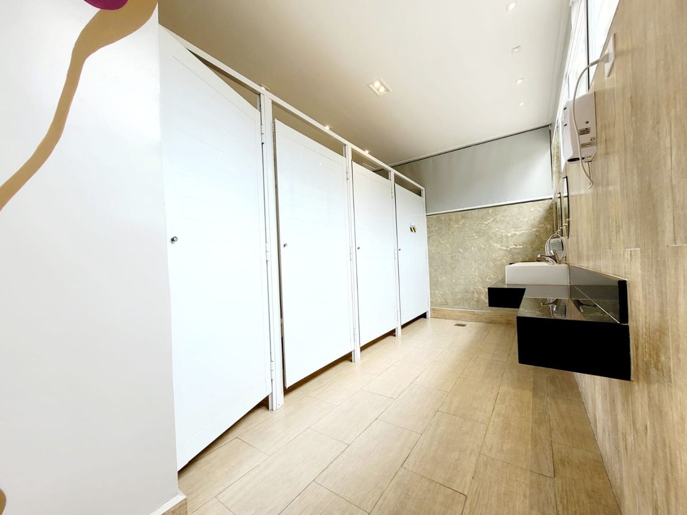 Terreno à venda, 1800 m² por R$ 4.700.000,00 - Ilha Porchat - São Vicente/SP