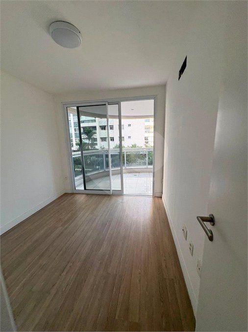 Apartamento à venda com 2 quartos, sendo 1 suíte,  em Camorim, Rio de Janeiro, RJ