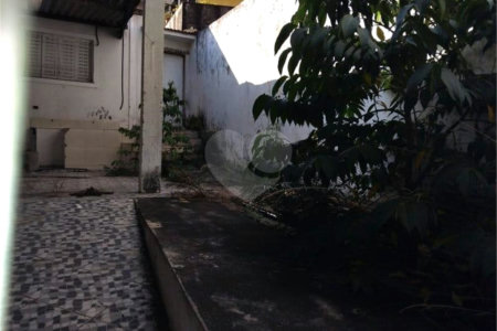 Terreno à venda com 3 quartos em Vila Polopoli, São Paulo, SP