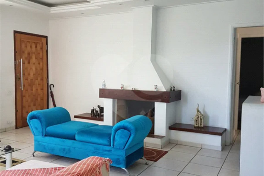 Casa à venda com 4 quartos, sendo 2 suítes, no condomínio Ibiratiba, São Paulo - SP