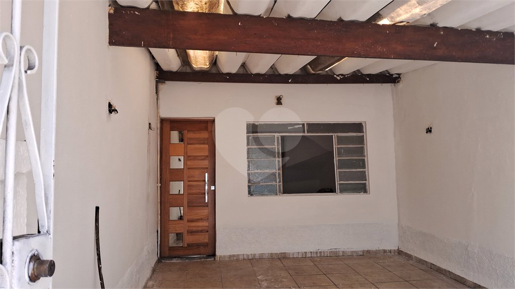 Sobrado à venda ou para alugar com 2 quartos em Vila Aimoré, São Paulo, SP