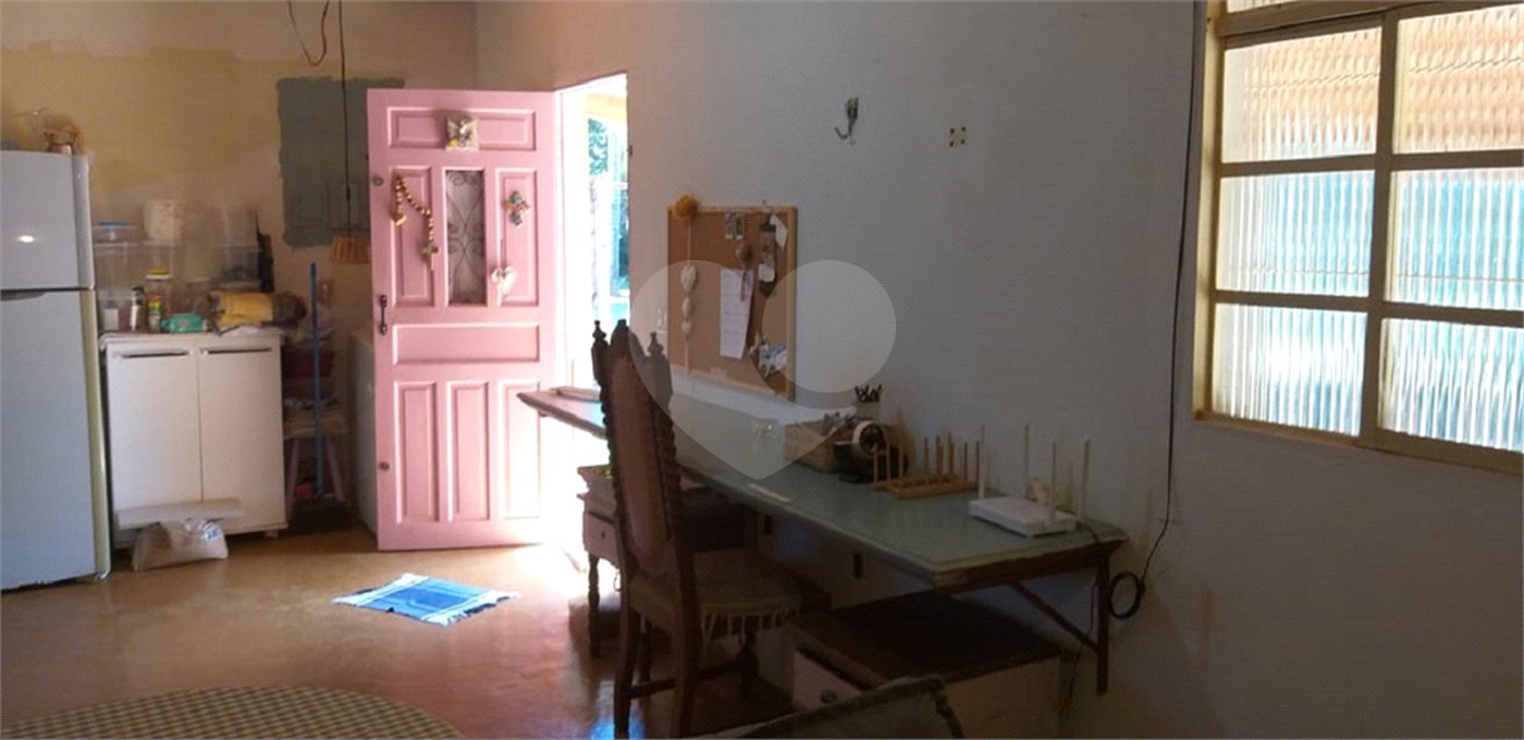 Casa Térrea à venda com 2 quartos em Chácara Real (caucaia do Alto), Cotia, SP