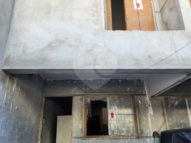 Casa à venda com 3 quartos, sendo 1 suíte,  em Vila Gustavo, São Paulo, SP