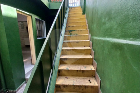 Sobrado à venda com 3 quartos em Vila Medeiros, São Paulo, SP