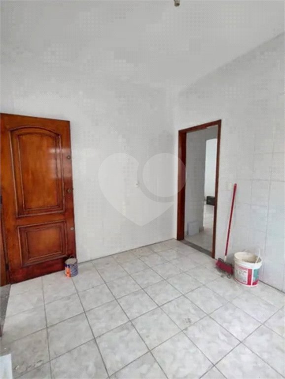 Casa à venda com 3 quartos, sendo 1 suíte,  no Centro, São José dos Campos, SP