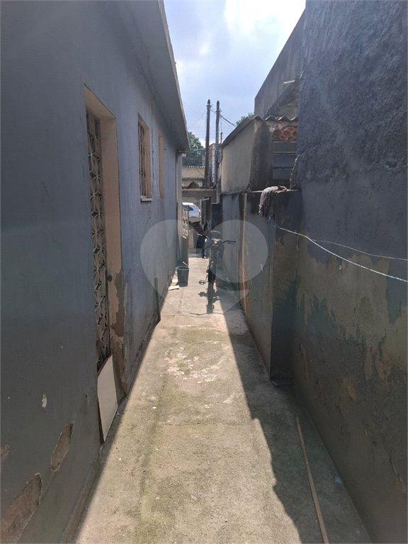 Casa à venda com 2 quartos, sendo 1 suíte, no condomínio Itatitara 999, Rio de Janeiro - RJ