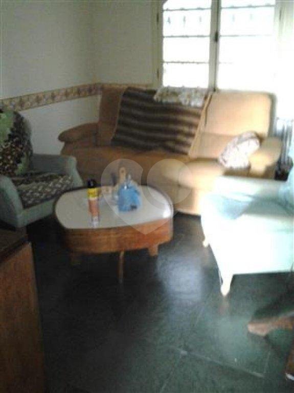 Casa à venda com 4 quartos, sendo 2 suítes, em Vila Machado, Mairiporã, SP