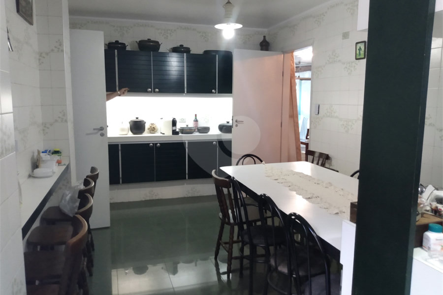 Casa à venda com 6 quartos, sendo 2 suítes, em Tremembé, São Paulo, SP