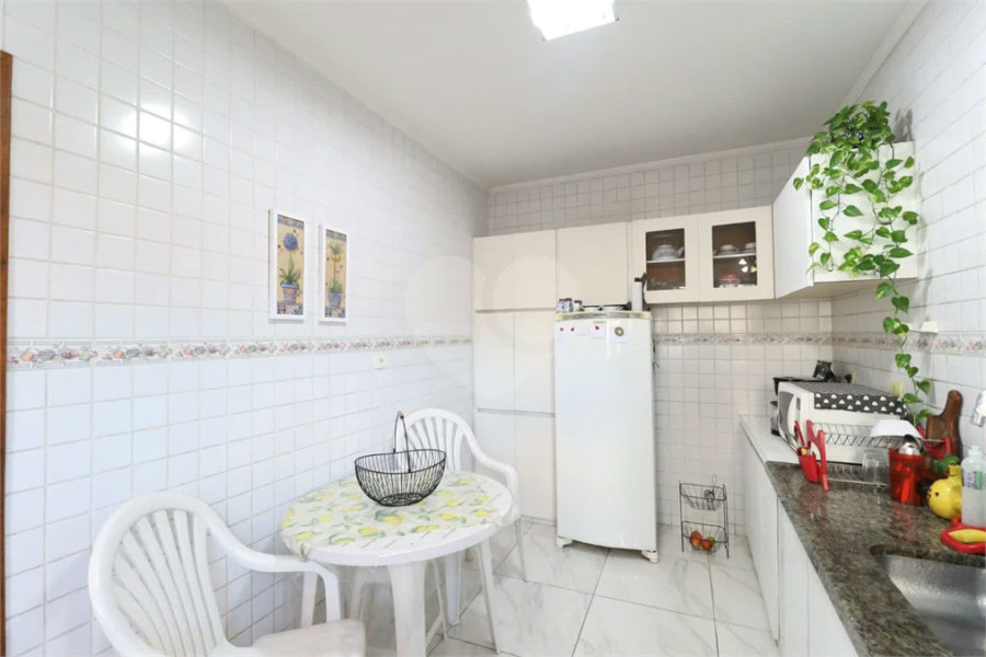 Casa à venda com 3 quartos, sendo 1 suíte,  em Vila Medeiros, São Paulo, SP
