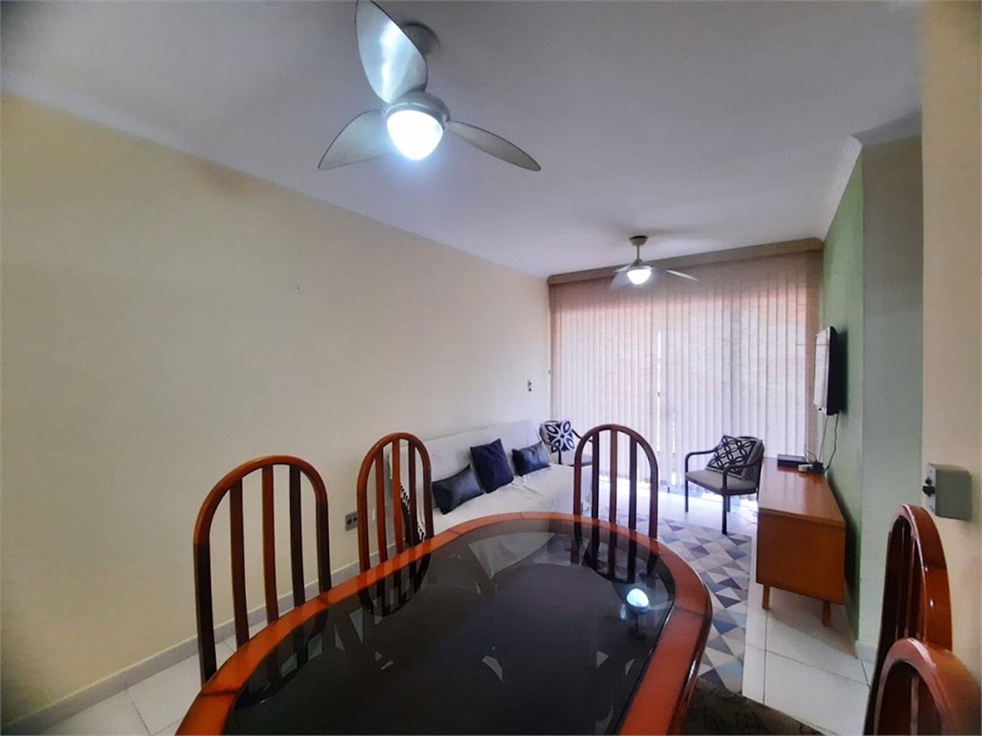 Apartamento Residencial à venda, Jardim Enseada, Guarujá - AP0795.
