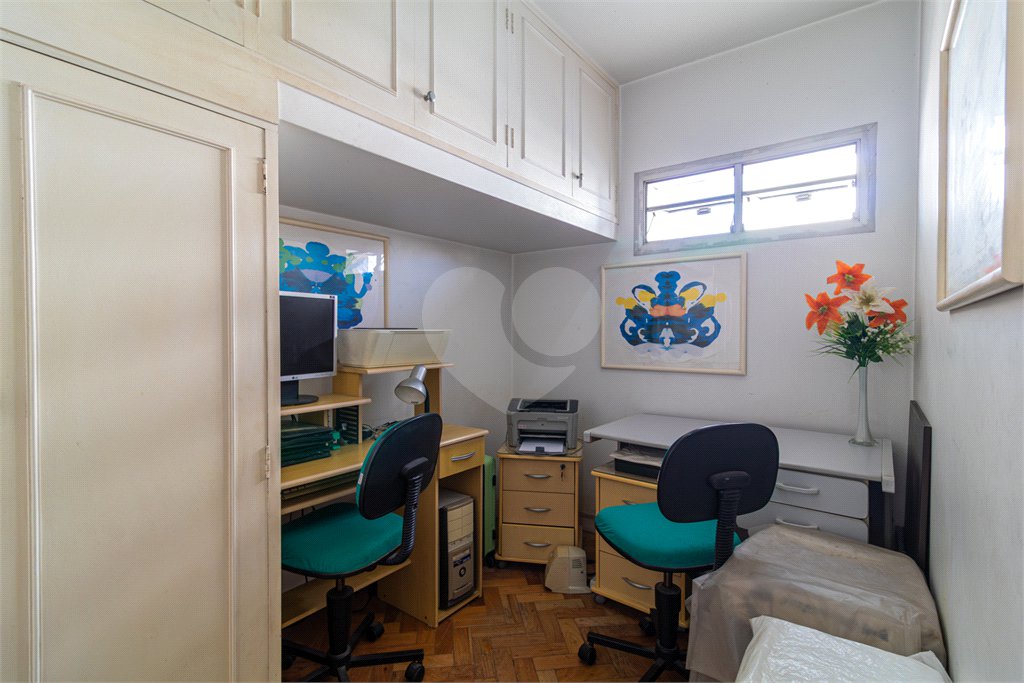Apartamento à venda com 4 quartos, sendo 1 suíte,  em Brooklin, São Paulo, SP