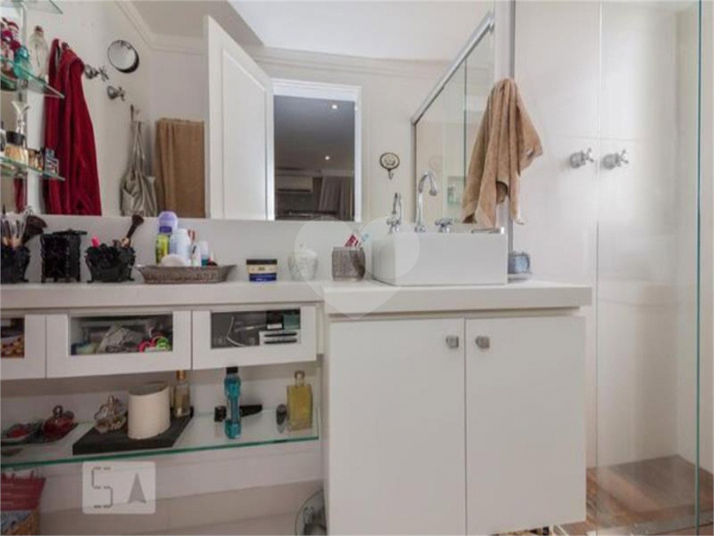 Apartamento à venda ou para alugar com 3 suítes em Jardim Fonte do Morumbi, São Paulo, SP
