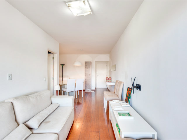 Apartamento à venda ou para alugar com 3 quartos, sendo 1 suíte,  em Alto da Boa Vista, São Paulo, SP