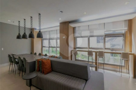 Apartamento à venda com 1 suíte em Jardim Prudência, São Paulo, SP
