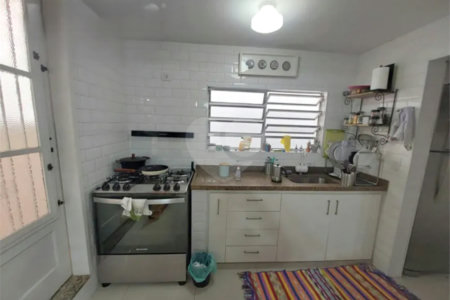 Sobrado à venda com 5 quartos, sendo 1 suíte, em Sumaré, São Paulo, SP