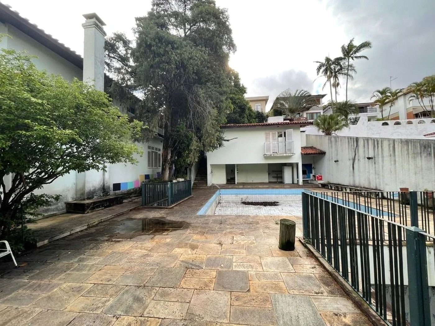 Sobrado à venda com 4 quartos, sendo 1 suíte, em Vila Inah, São Paulo, SP