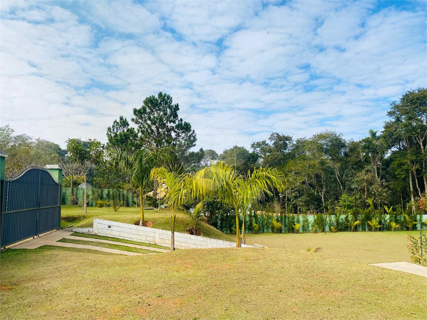 Chácara à venda com 3 suítes em Recreio Campo Verde, Ibiúna, SP