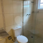 Casa à venda com 4 quartos, sendo 1 suíte,  no condomínio Jardim das Acácias, Cotia - SP