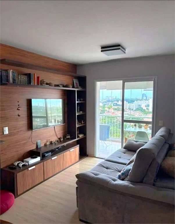 Apartamento à venda com 3 quartos, sendo 1 suíte, em Jardim Esmeralda, São Paulo, SP