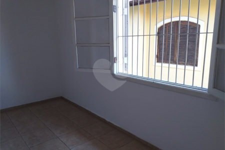 Sobrado à venda com 3 quartos, sendo 1 suíte, em Vila Gustavo, São Paulo, SP