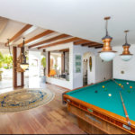 Casa à venda com 4 suítes em Granja Viana, Cotia, SP