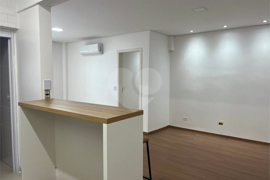 Apartamento à venda com 3 quartos, sendo 1 suíte, em Tucuruvi, São Paulo, SP