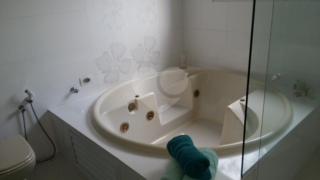 Casa à venda com 5 suítes no condomínio Parque Imperial da Cantareira, Mairiporã - SP