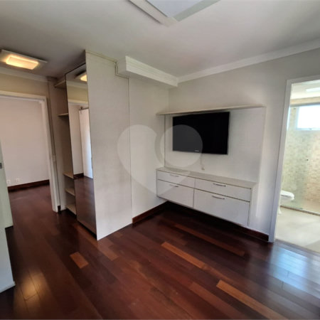 Apartamento para alugar com 3 suítes em Vila Suzana, São Paulo, SP