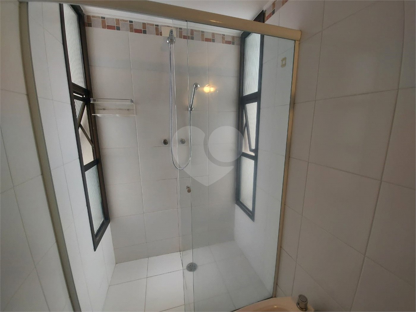 Apartamento à venda com 3 quartos, sendo 1 suíte, em Sumaré, São Paulo, SP