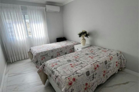 Apartamento Residencial à venda, Gonzaga, Santos - AP0199.
