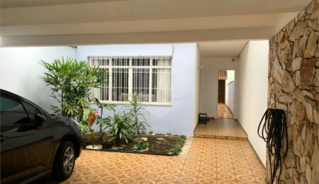 Sobrado à venda com 3 quartos, sendo 1 suíte,  em Santo Amaro, São Paulo, SP