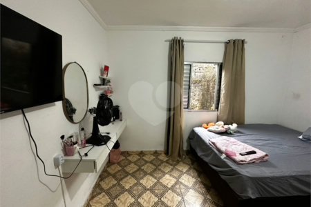 Casa à venda com 3 quartos, sendo 1 suíte, em Jardim Nova Poá, Poá, SP
