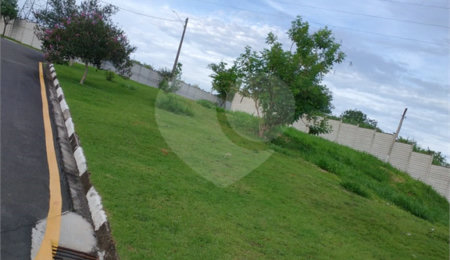 Terreno à venda no condomínio Terras de São Francisco, Vinhedo - SP