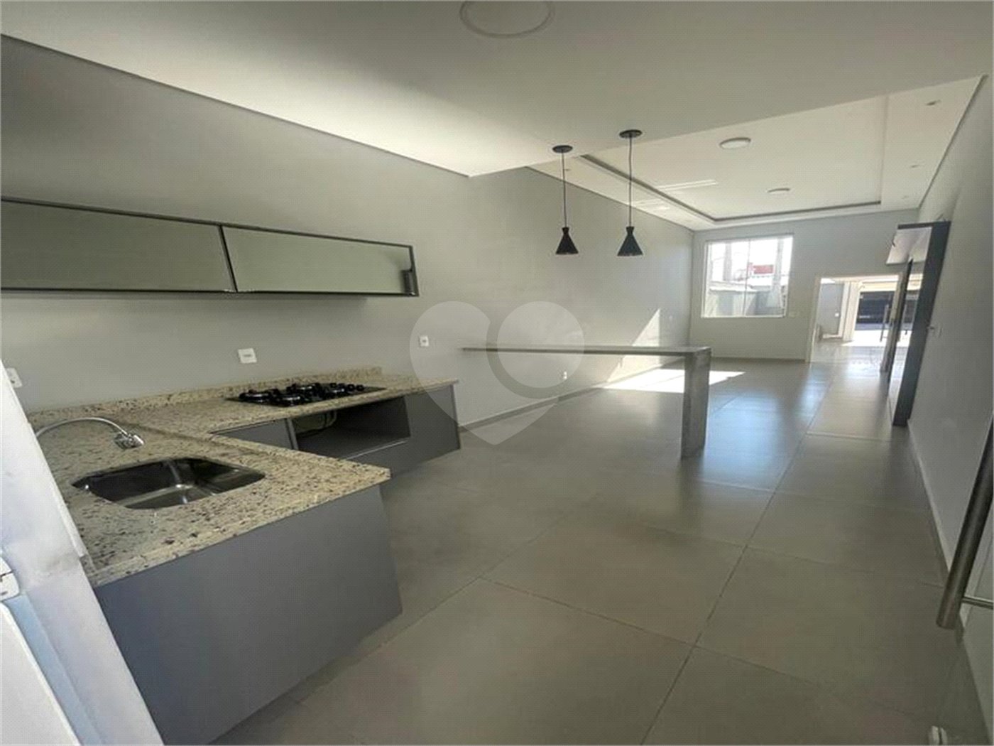 Casa à venda com 2 quartos, sendo 1 suíte,  em Jardim Residencial Veneza, Indaiatuba, SP