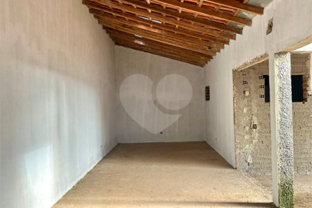 Casa à venda com 4 quartos, sendo 2 suítes, em Portal dos Pinheiros II, Itapetininga, SP