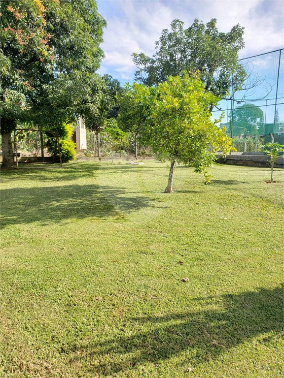 Casa à venda com 4 quartos, sendo 2 suítes,  no condomínio Acmti - Colinas do Mosteiro, Terras de Itaici e Recanto dos Pássaros, Indaiatuba - SP