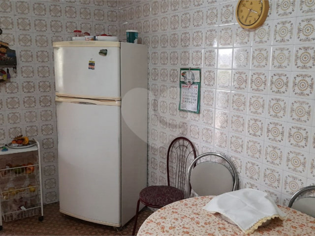 Sobrado à venda com 2 quartos em Tremembé, São Paulo, SP