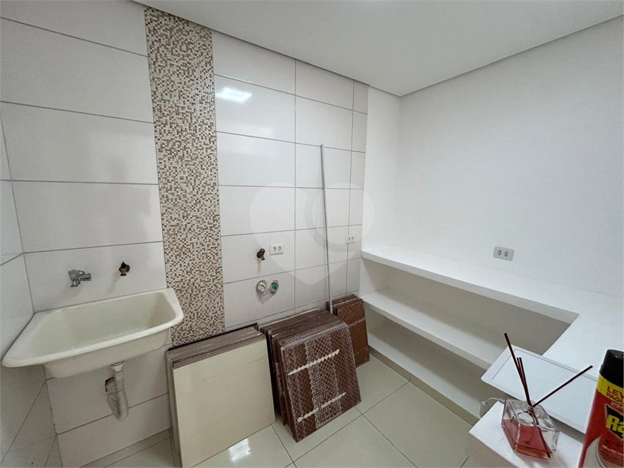 Casa de Vila para alugar com 4 suítes em Vila Romana, São Paulo, SP