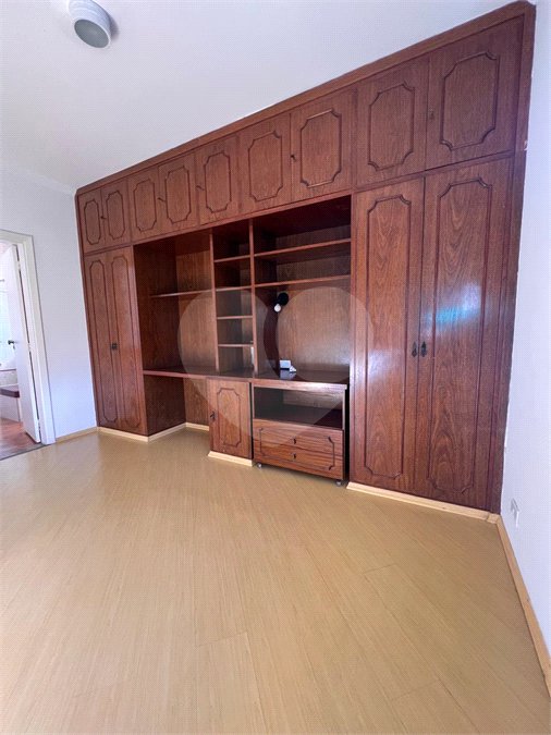 Sobrado à venda com 3 quartos, sendo 1 suíte, em Planalto Paulista, São Paulo, SP