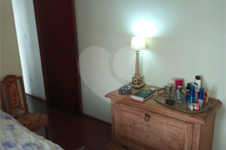 Sobrado à venda com 3 quartos em Jardim Colombo, São Paulo, SP