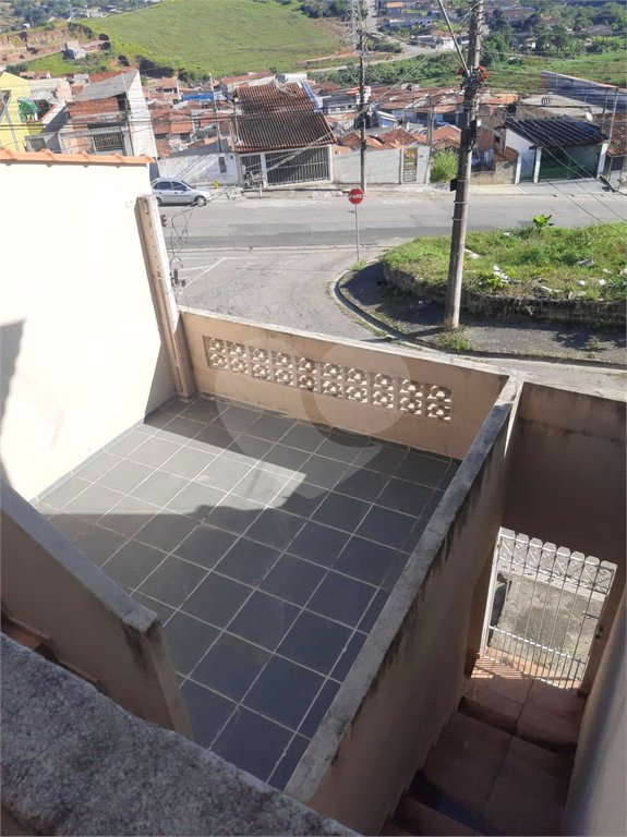Casa à venda com 3 quartos em Jardim Maria Amélia, Jacareí, SP