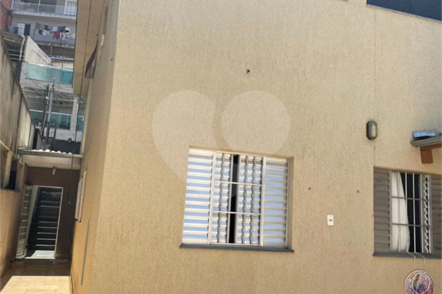 Sobrado à venda com 4 quartos, sendo 1 suíte,  em Horto Florestal, São Paulo, SP