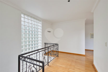 Casa à venda com 4 suítes no condomínio Solar Andaluz, São Paulo - SP