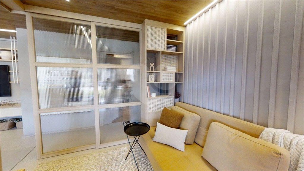Apartamento novo com 02 Dormitórios e uma Suíte.