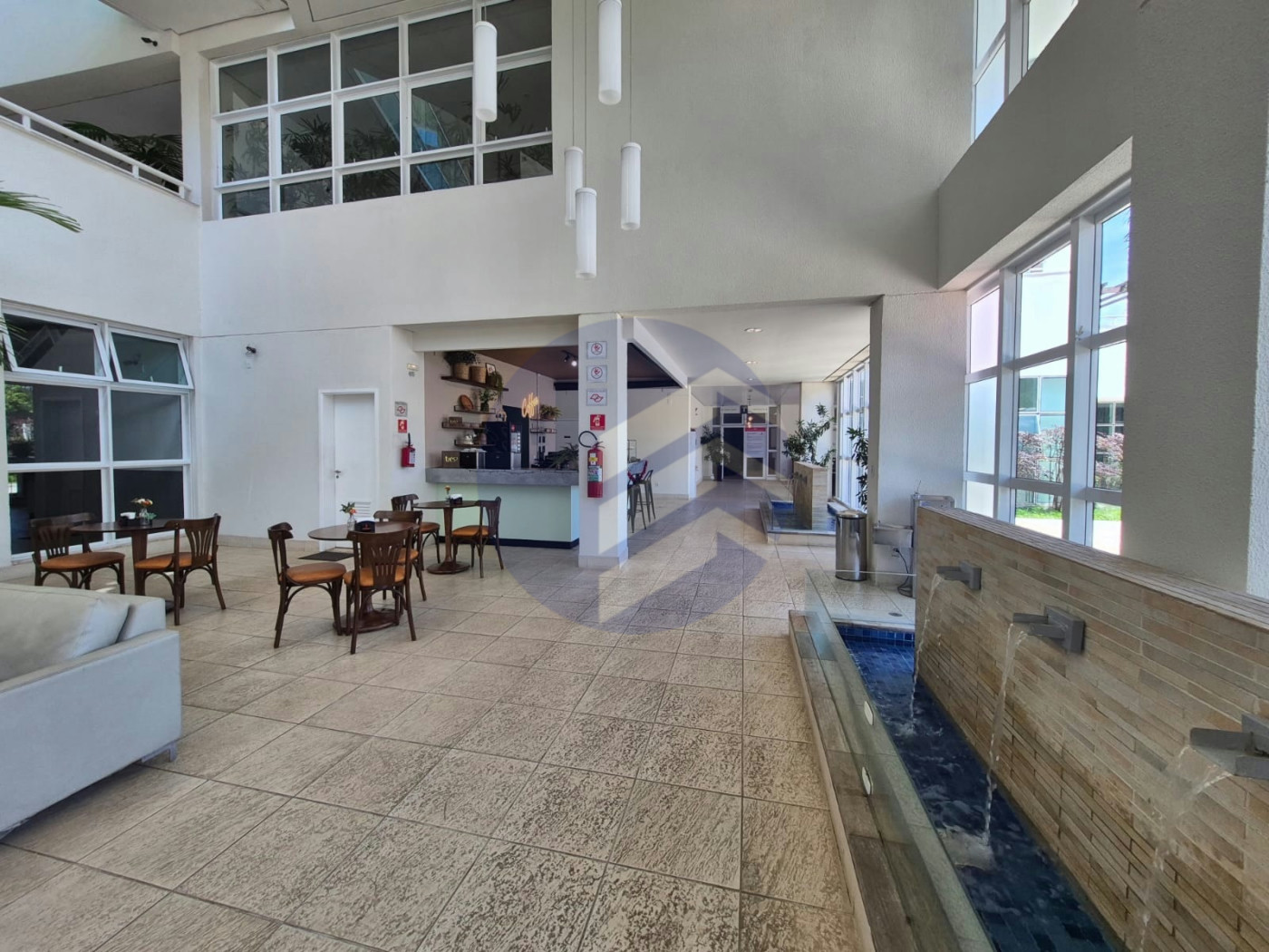 Apartamento à venda ou para alugar, 110m² com 2 quartos, sendo 1 suíte, escritório e  vagas Condomínio Paulistano, São Paulo - SP