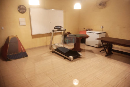 Chácara à venda ou para alugar com 3 quartos, sendo 1 suíte, em Chácaras Polozzi, Louveira, SP